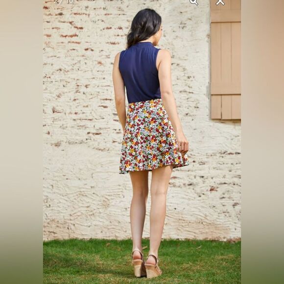 Modcloth Excellence Attained Mini Skirt Floral ALine Skirt Red Fruit Print NWT M - Picture 2 of 11